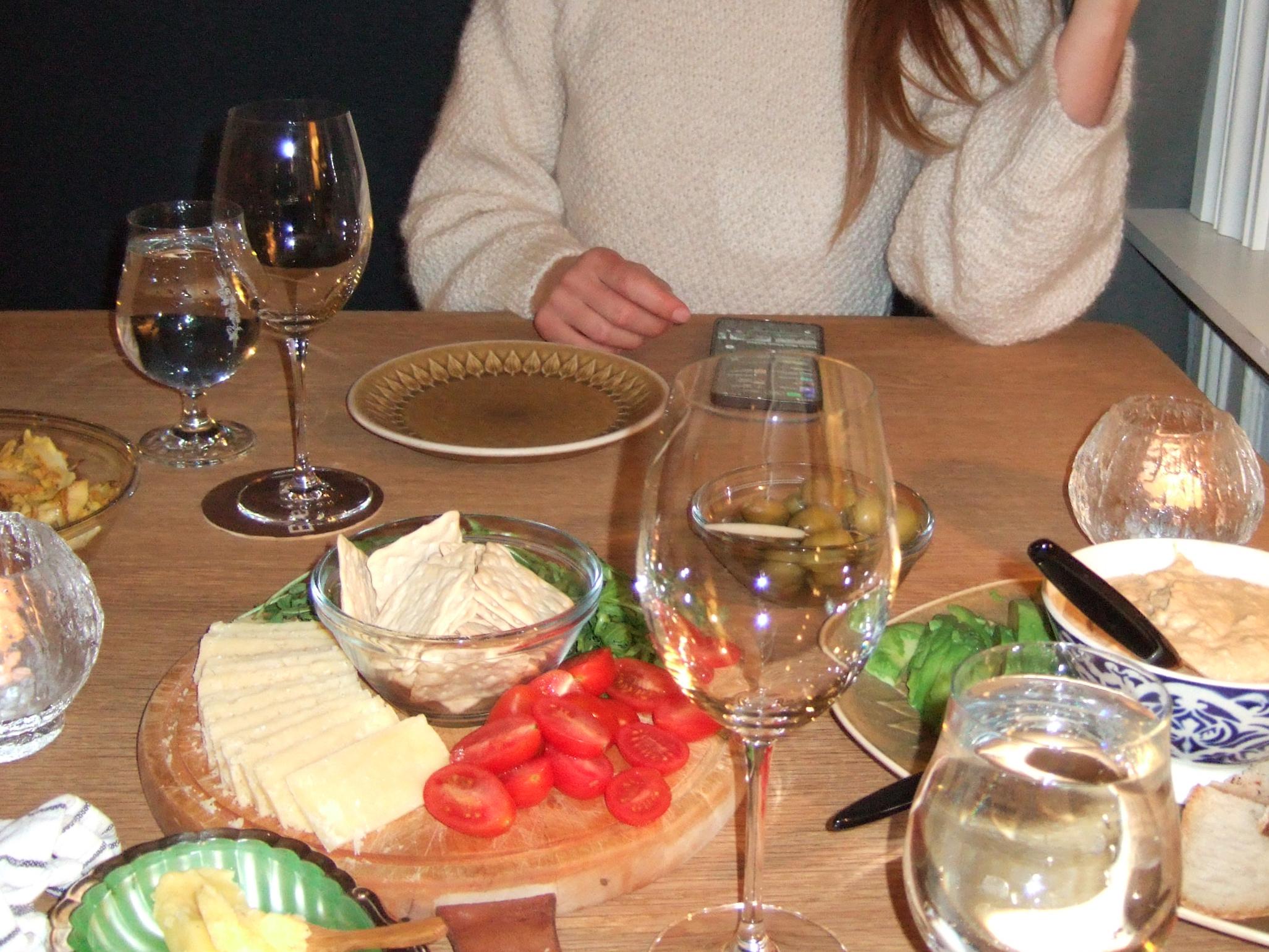 girl dinner